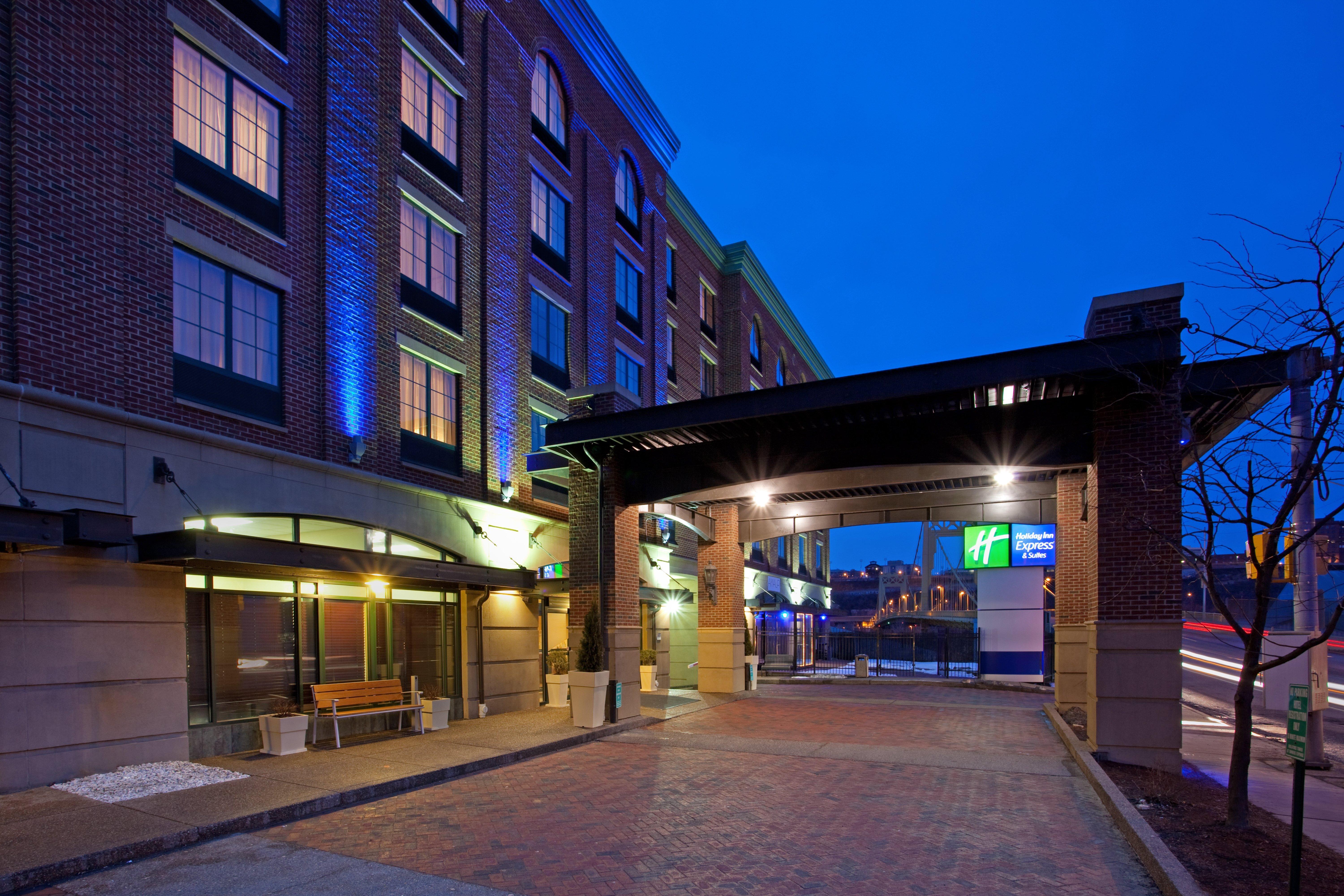 Holiday Inn Express Hotel & Suites Pittsburgh-South Side, An Ihg Hotel Esterno foto