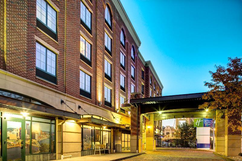 Holiday Inn Express Hotel & Suites Pittsburgh-South Side, An Ihg Hotel Esterno foto